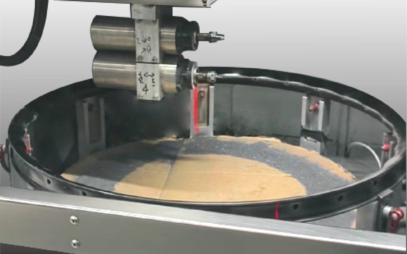 PRODUZIONE CERCHI IN CARBONIO