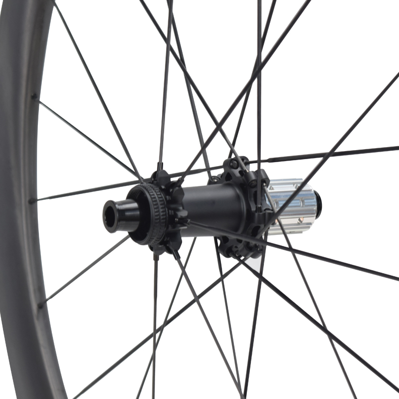 Shimano 11s road bike wheels
