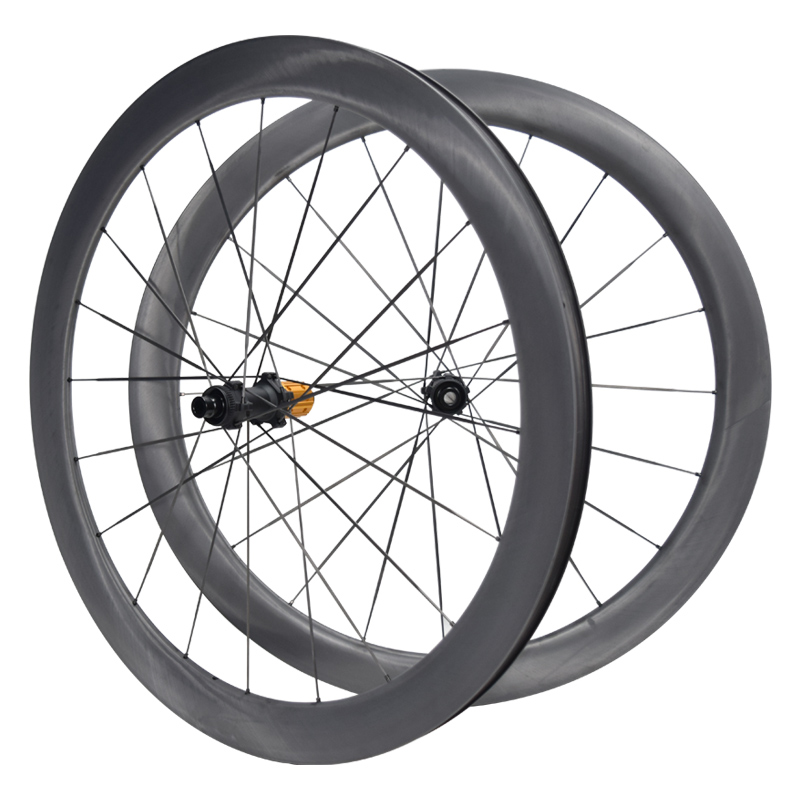 Carbon spoke road wheelset